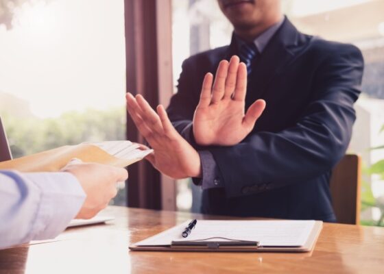 C’est l’histoire d’un employeur pour qui un mail « groupé » devrait suffire…