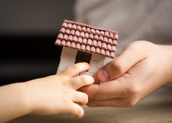 C’est l’histoire d’une petite-fille qui hérite de la holding de sa grand-mère…